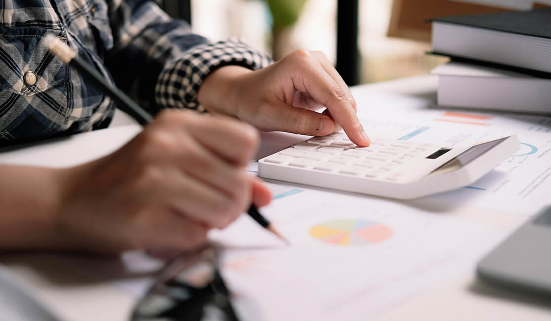 Schuldnerberatung per Video: Kommunale Angebote digitalisieren