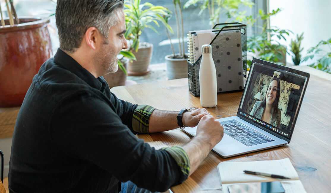 Patientenkommunikation: So laden Sie zur Videosprechstunde ein